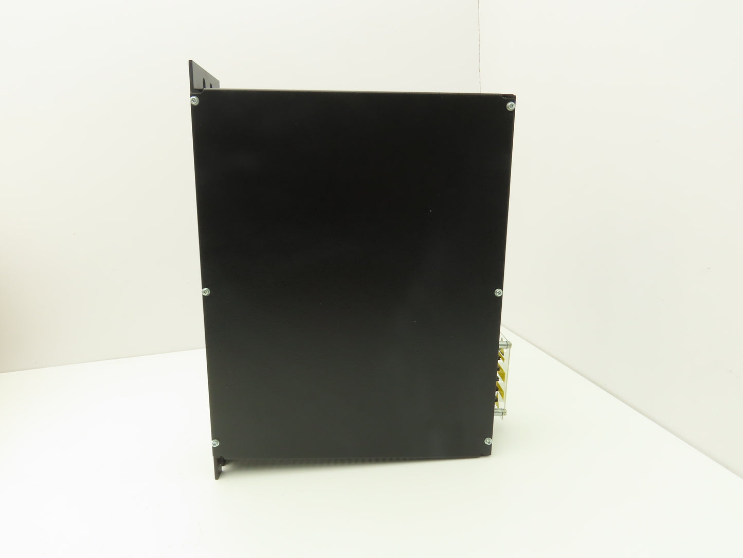 Magnetek MCD 800 Servo Amplifier Power Supply P8112 115VAC 1ph In 140VDC Output