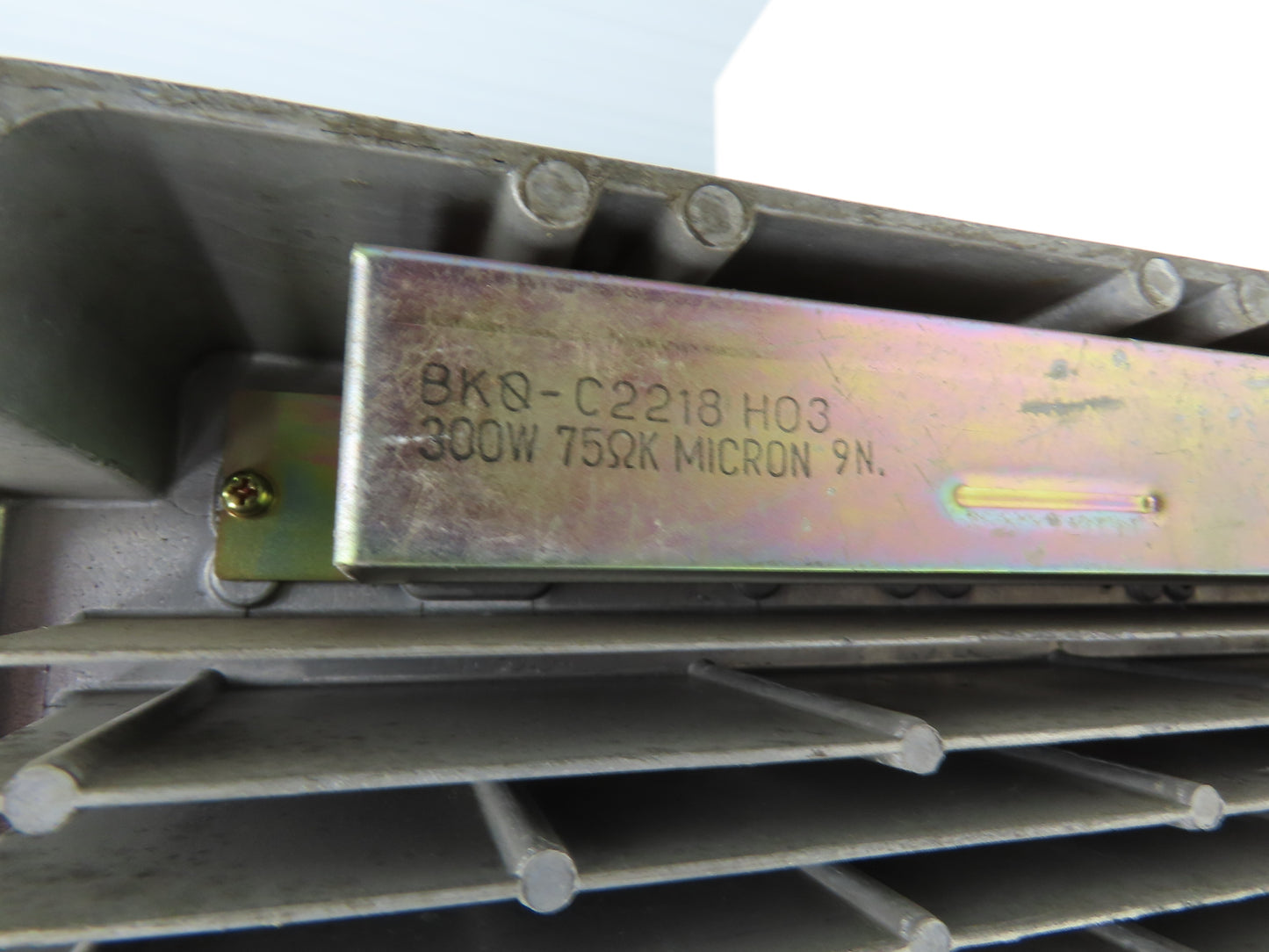 Mitsubishi FR-Z240-5.5K-UL AC Inverter Drive VFD 7.5Hp 400-460VAC 3PH 12A