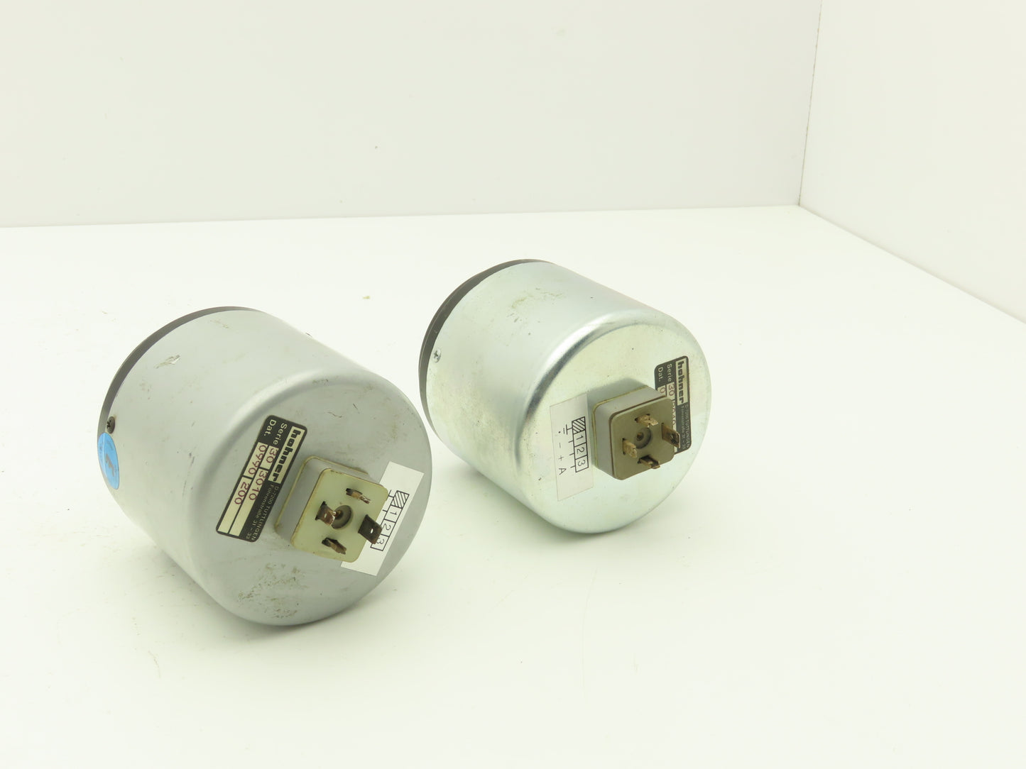 Hohner 3010 Series 30 Encoder 12-24VDC Din Connector Lot of 2