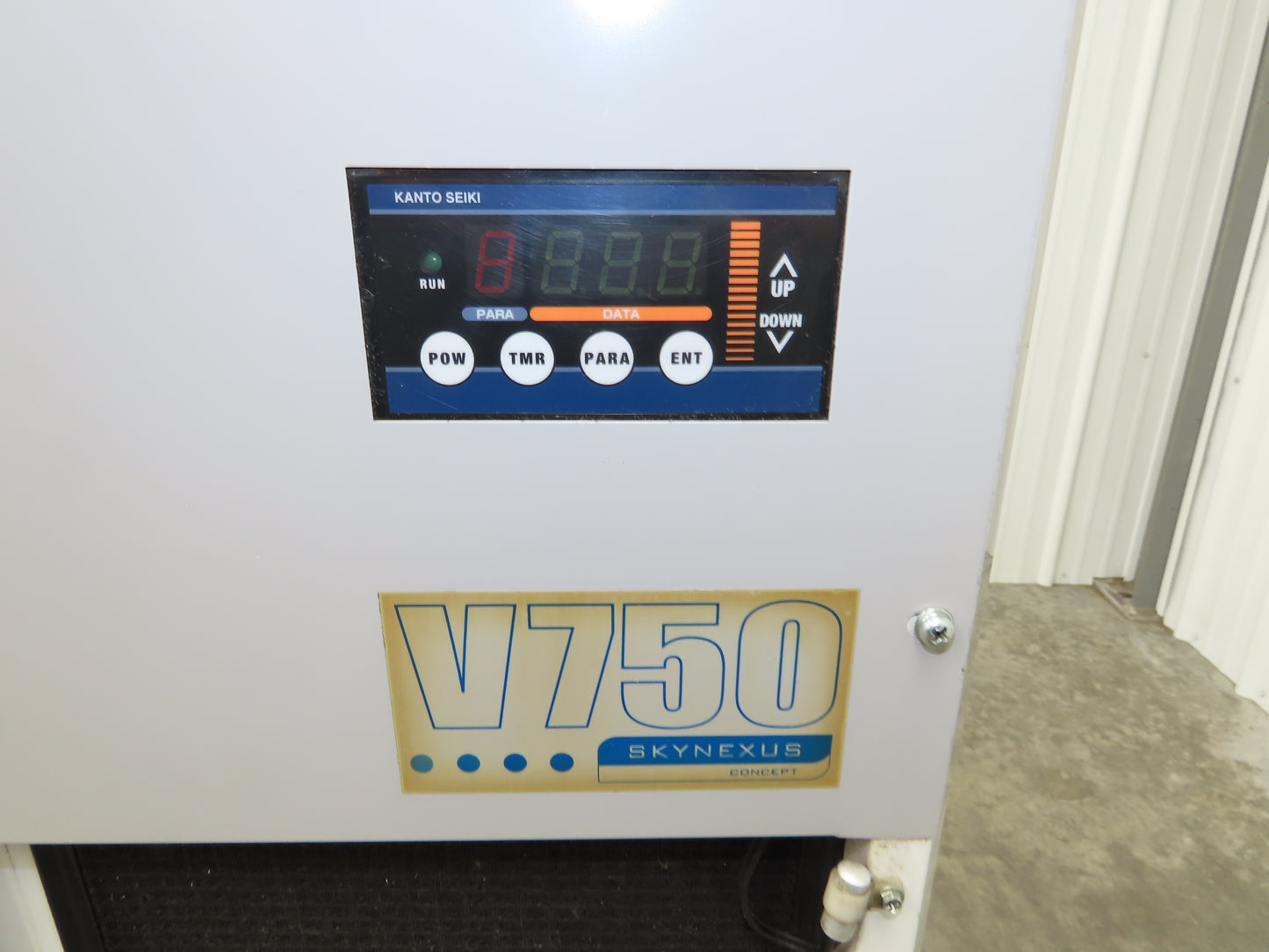 Kanto Seiki V750A-HU Oilmatic Hydraulic Oil Chiller Temp Regulator 220V 3Ph