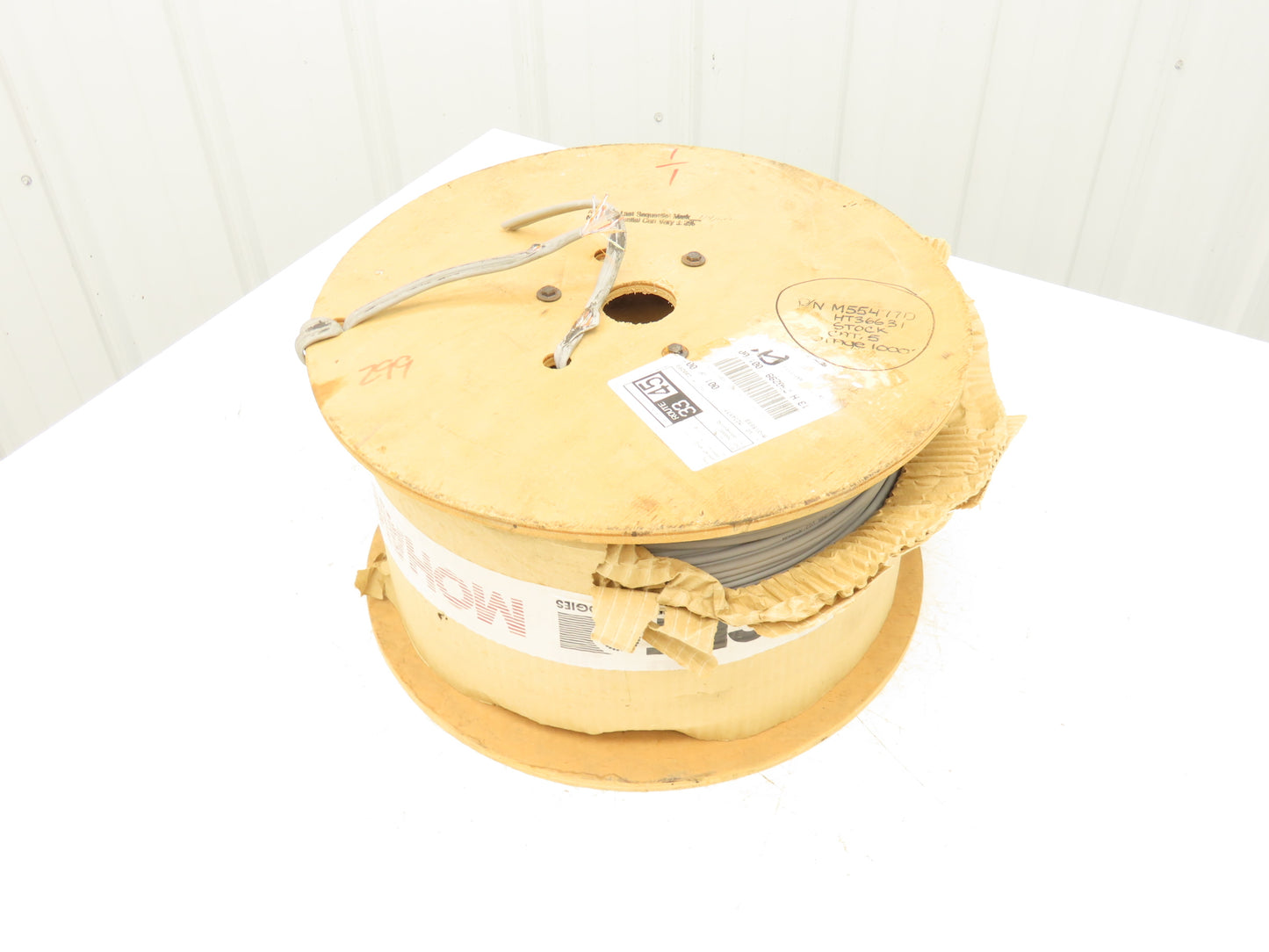 Mohawk TIA/EIA-568-A Cat 5 Unshielded Datatwist Cable 2x4 8-Pair 24awg 1000'