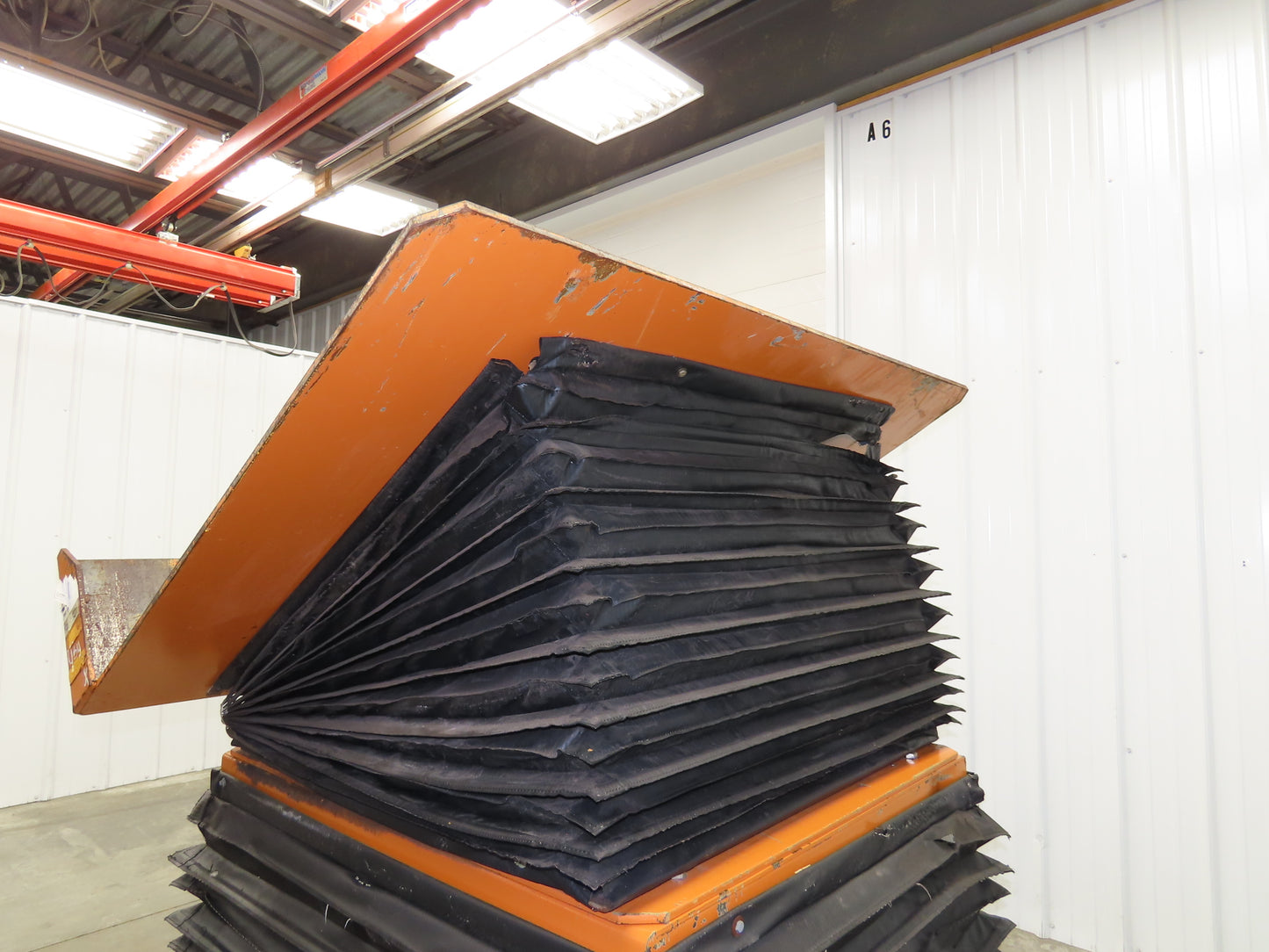 Airfloat Pneumatic Lift Tilt Table Tote Tipper 2000lbs 32° Degree 54x48" Top