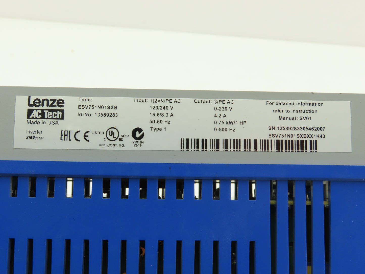 Lenze ESV751N01SXB SMVector AC Drive Variable Speed VFD 1Hp .75kw 120-240V 1PH