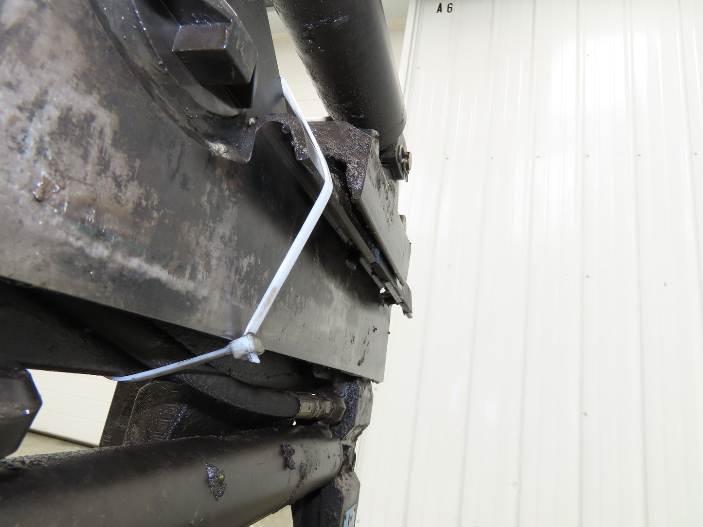 Cascade Forklift Class 3 SideShift Fork Positioner Attachment 10000lb 48" Forks