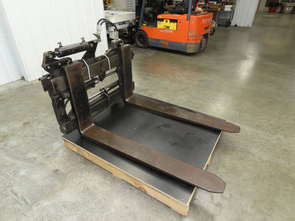 Cascade Forklift Class 3 SideShift Fork Positioner Attachment 10000lb 48" Forks