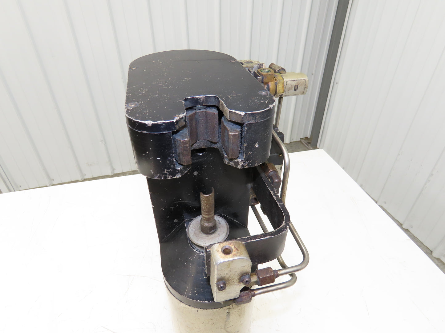 Tregaskiss Tough Gun Reamer Robotic Welding Nozzle Cleaning Station