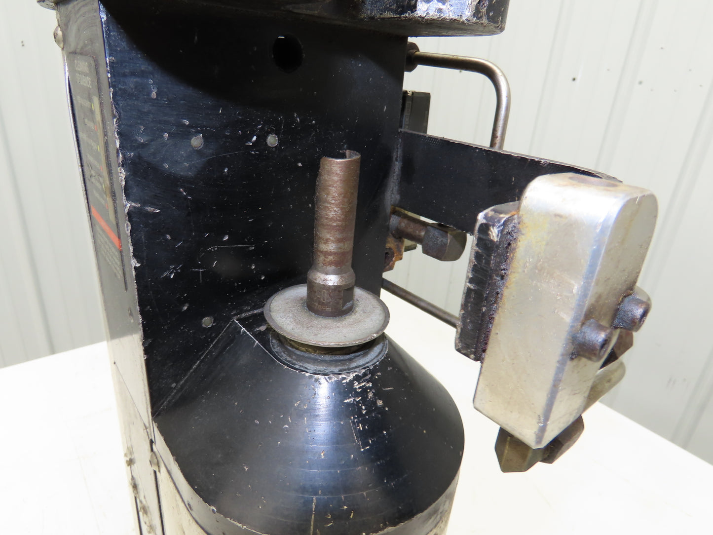 Tregaskiss Tough Gun Reamer Robotic Welding Nozzle Cleaning Station