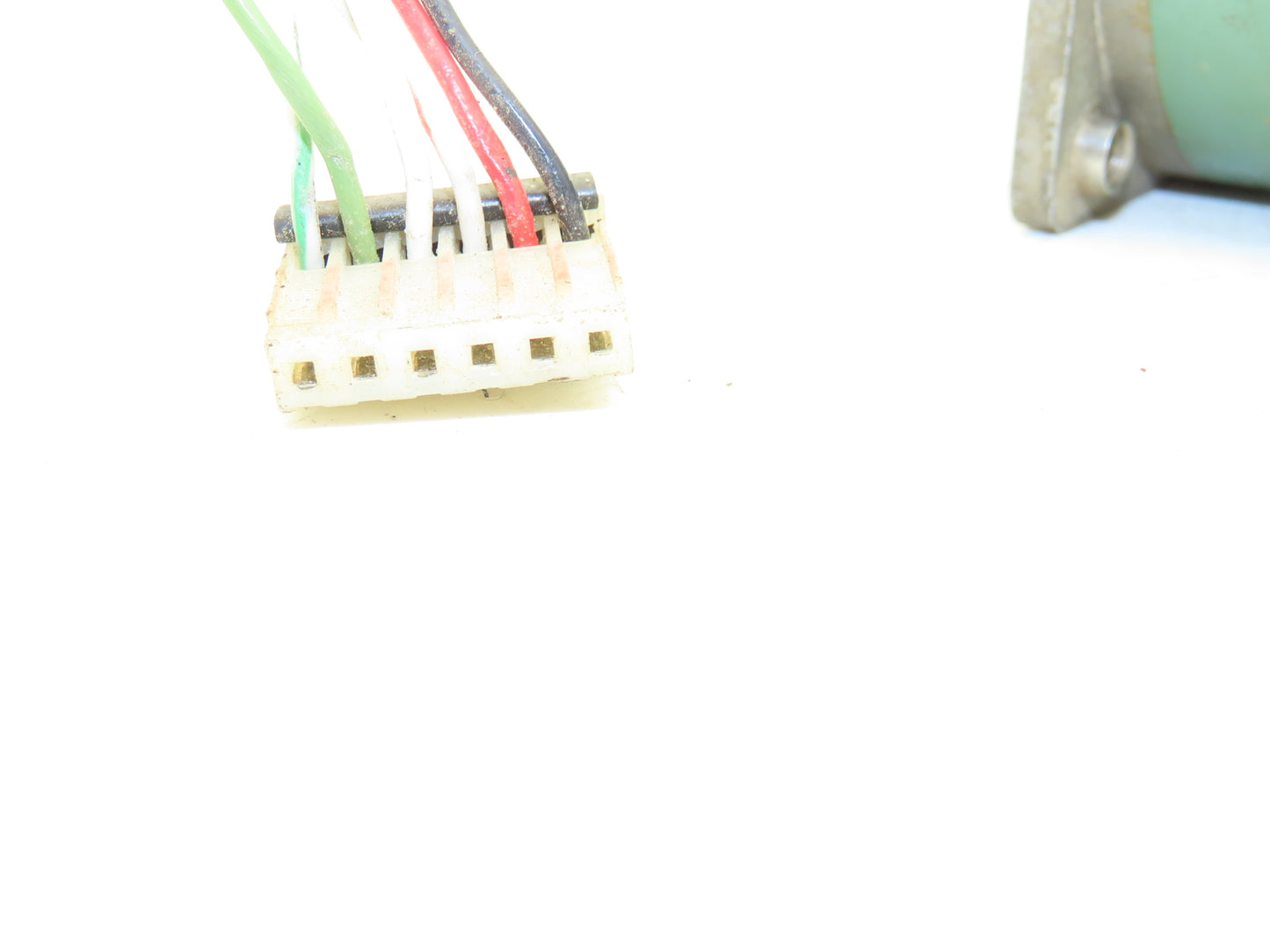 Sigma Instruments Inc 21-3437D-28818 AC Stepper Motor 1PH 3/8" Shaft 6 Wire