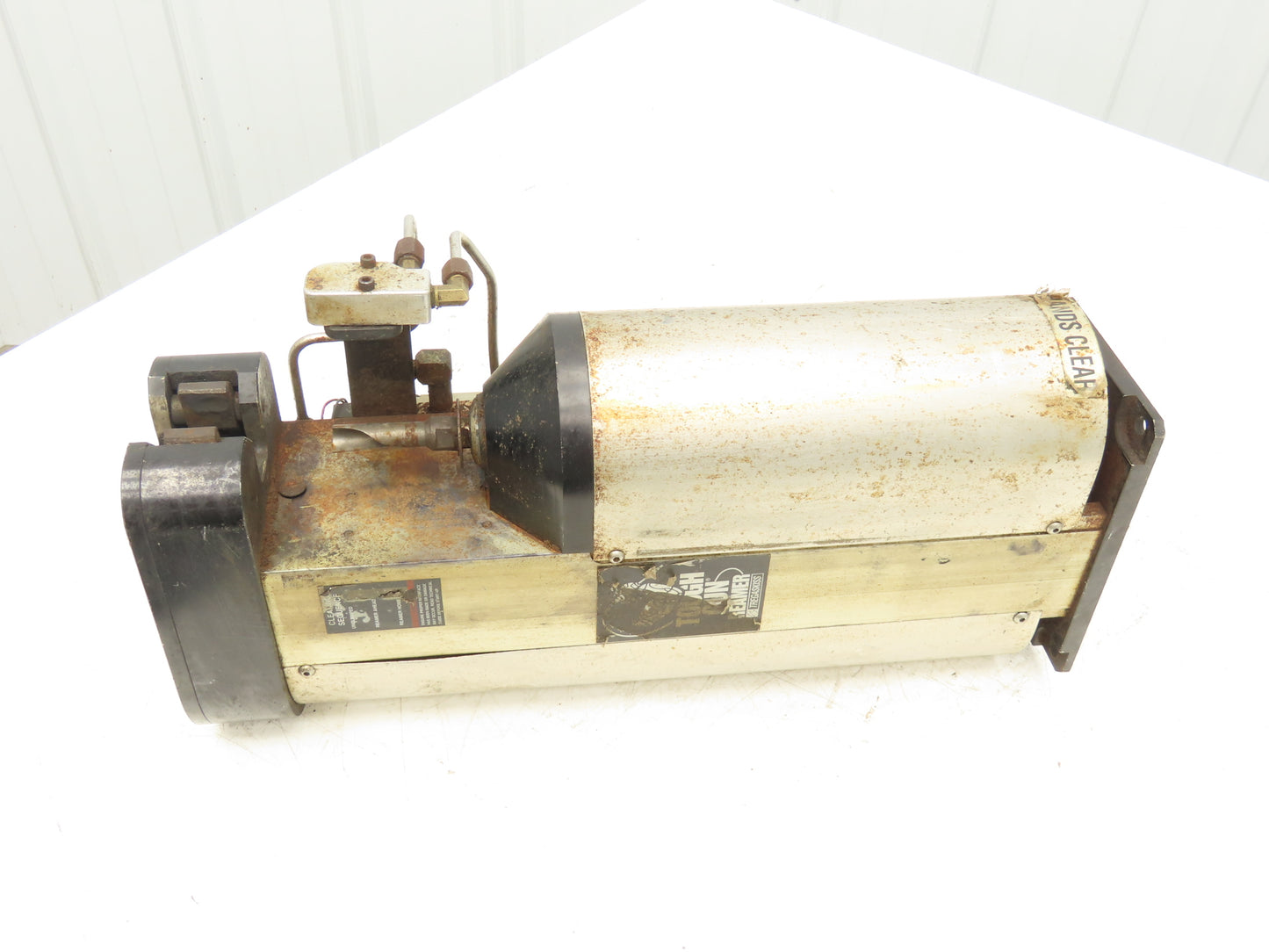 Tregaskiss Tough Gun Reamer Robotic Welding Nozzle Cleaning Station