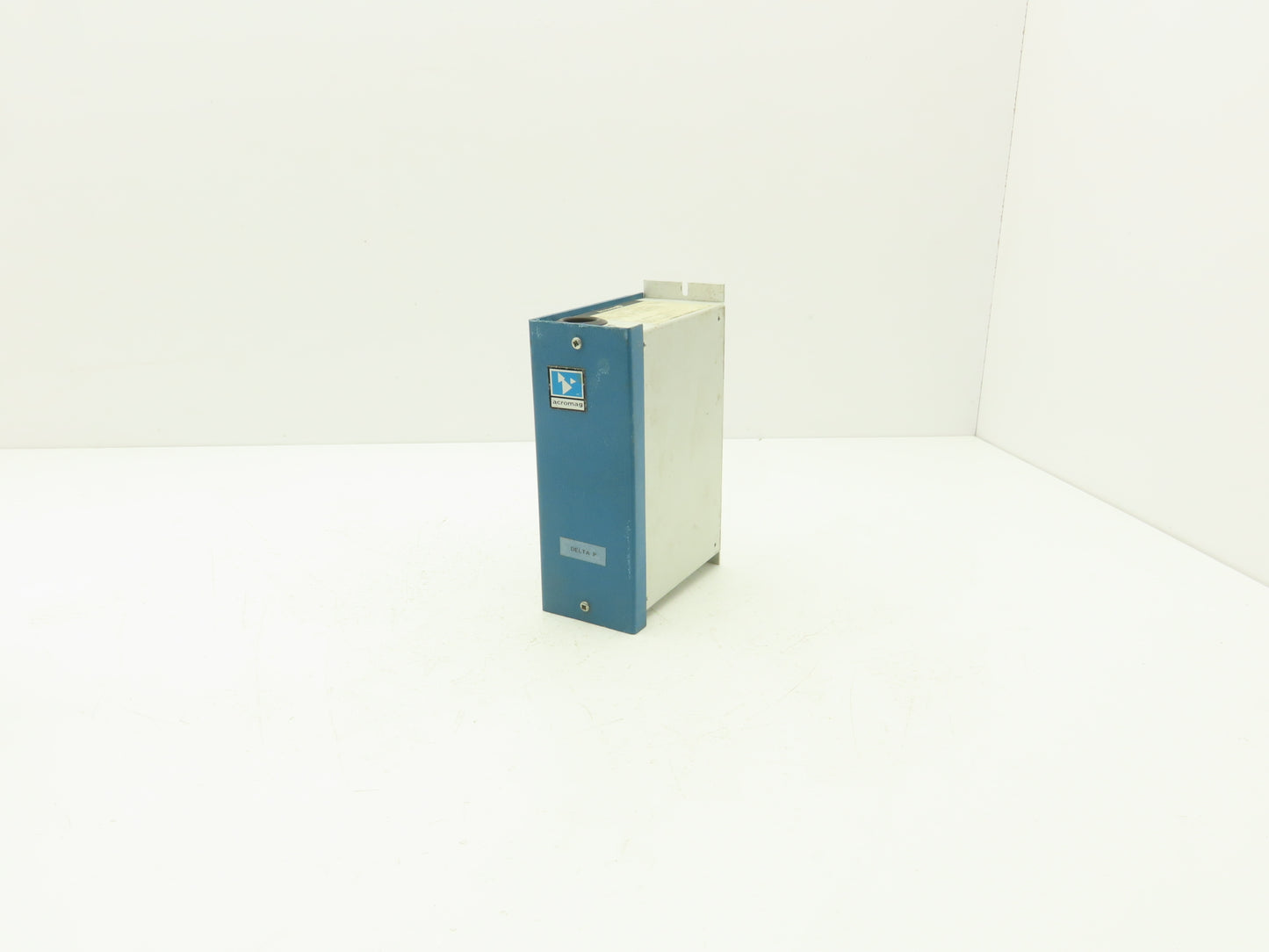 Acromag 160T-VM-I-U-1-C Transmitter 1-10VDC 4-20mA DC/10-50mA 115V Input