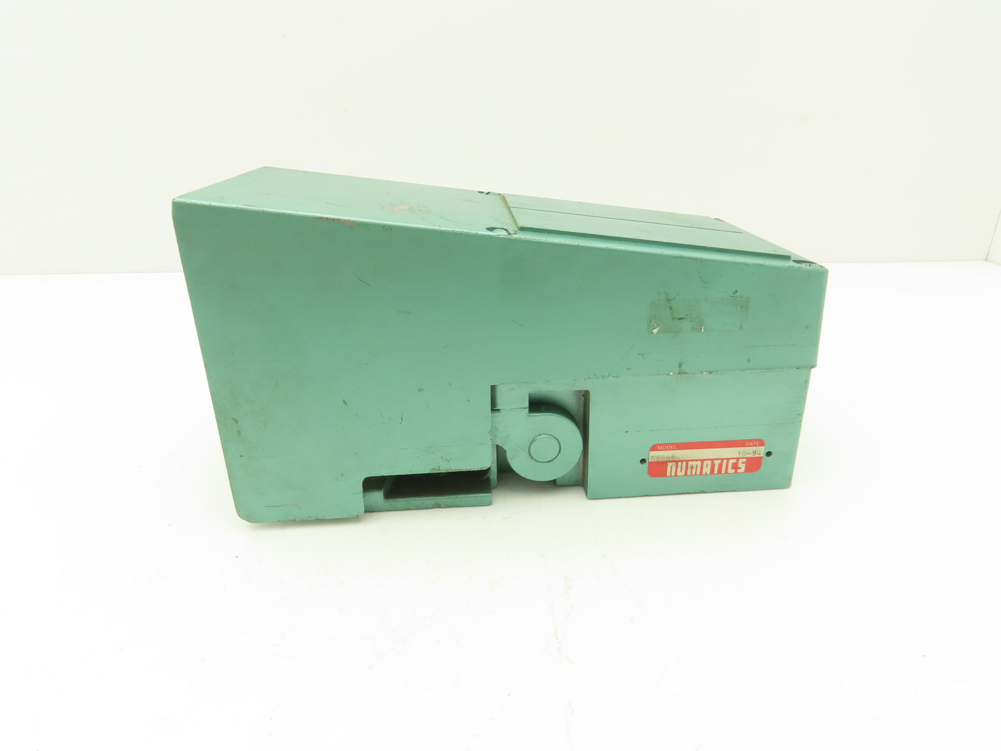 Numatics Numatrol NS666 Pneumatic Foot Pedal Floor Switch Spring Return LM5-0107