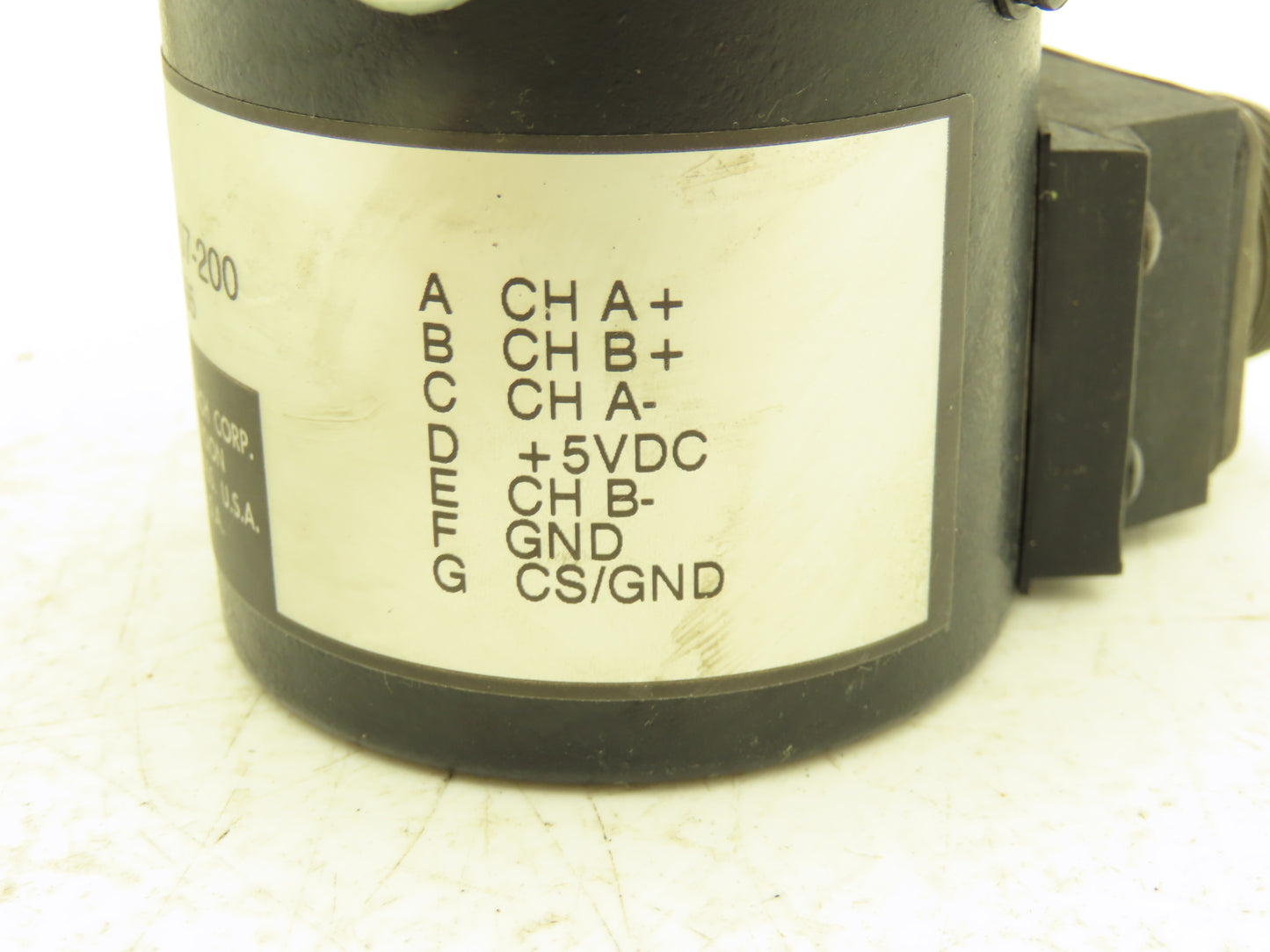 Pacific Scientific H33NREB-LSN-SS-02 AC Stepper Motor 6.3 VDC With Encoder