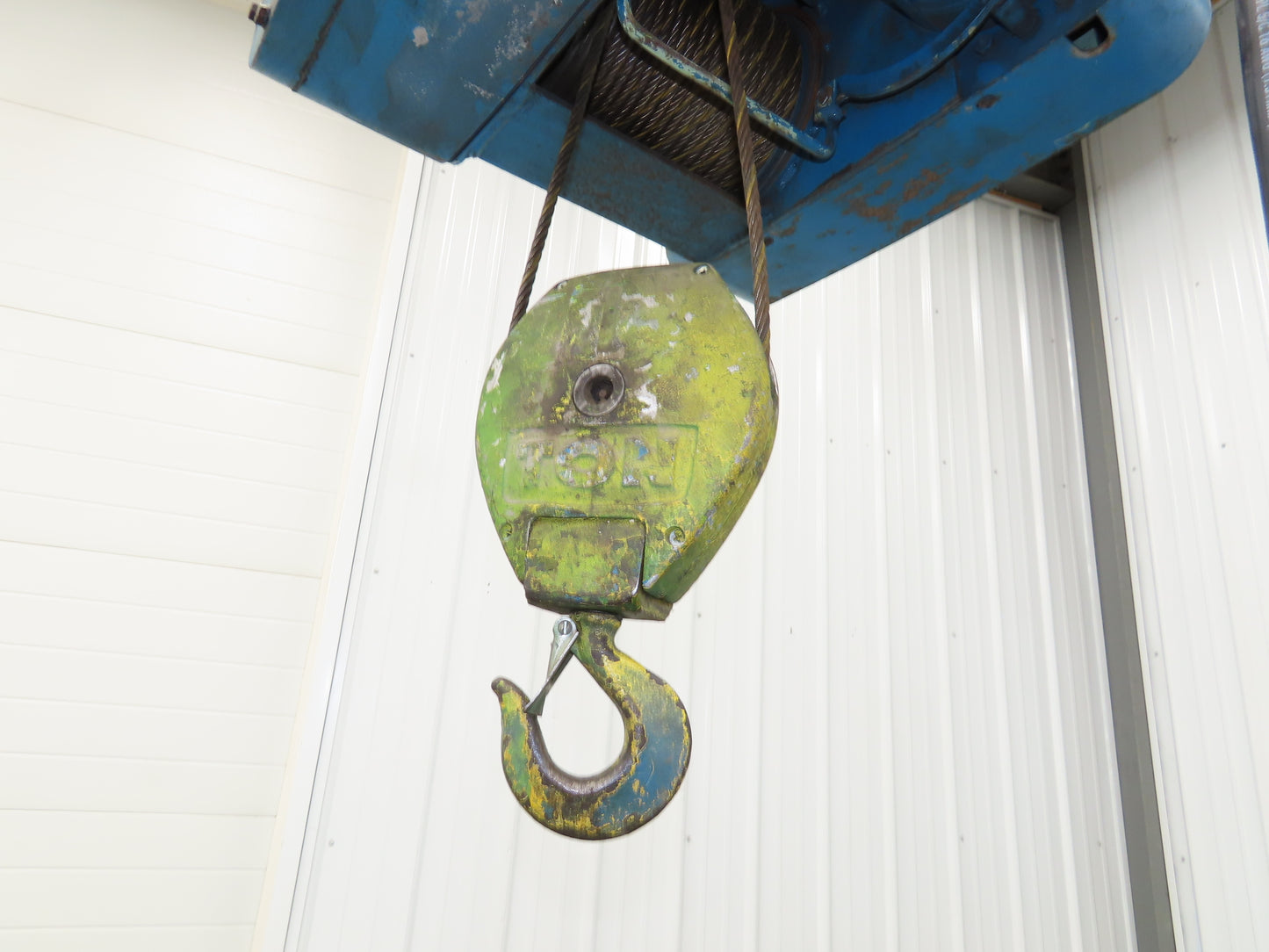 Shaw-Box 80L02025S16 Yale LiftTech Electric Cable Hoist 1 Ton 20' Lift 16FPM 3Ph