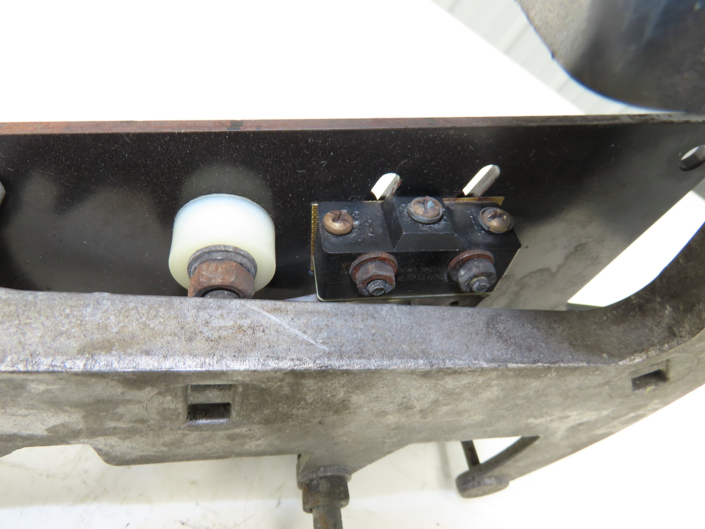 Hyster E60Z-33 Forklift Throttle Accelerator Pedal & Potentiometer