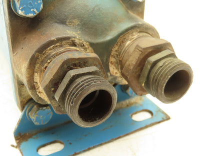 Vickers OCW-S-3-F-20  Oil Cooler Water Type Heat Exchanger 1" NPT  500 PSI