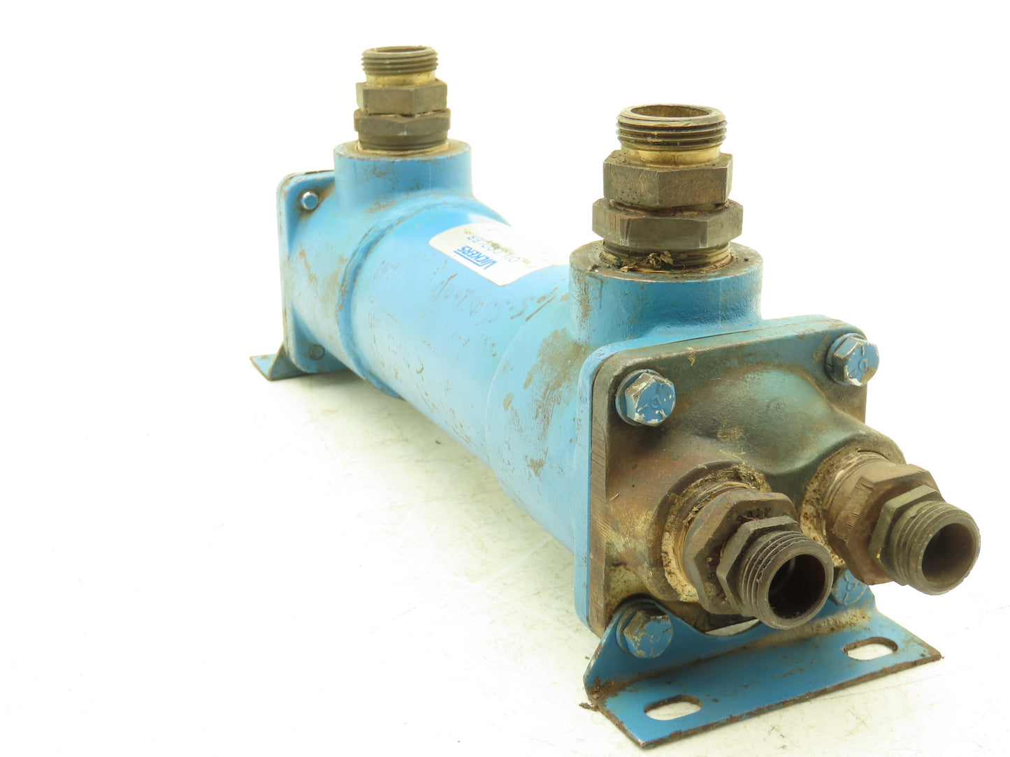 Vickers OCW-S-3-F-20  Oil Cooler Water Type Heat Exchanger 1" NPT  500 PSI
