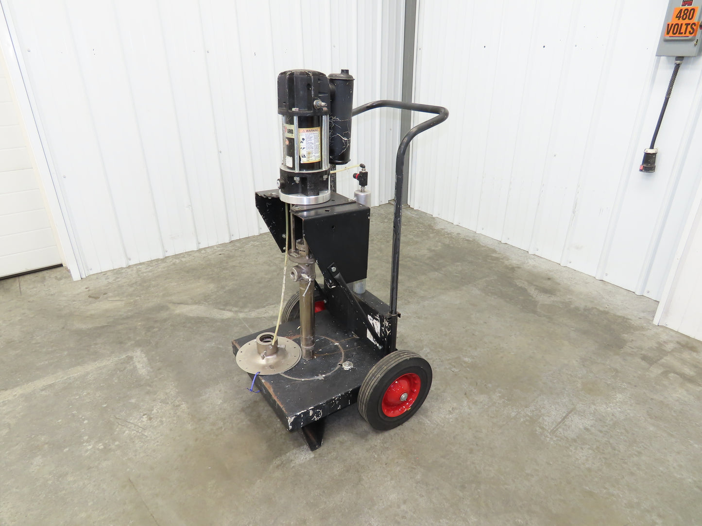 ARO 67120-P43 Pneumatic Extrusion Pump 6549 PSI 5 Gal Pail Lifter Unloader Cart