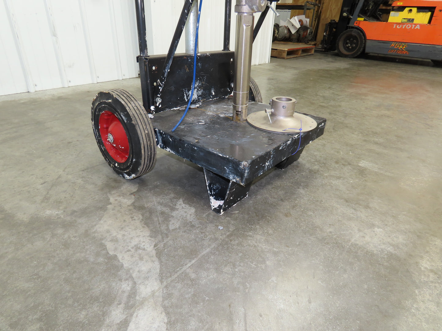 ARO 67120-P43 Pneumatic Extrusion Pump 6549 PSI 5 Gal Pail Lifter Unloader Cart