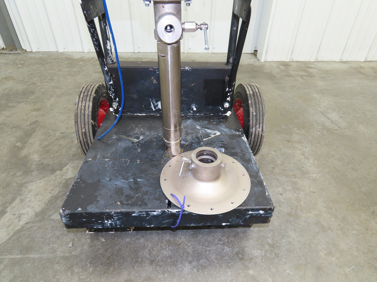 ARO 67120-P43 Pneumatic Extrusion Pump 6549 PSI 5 Gal Pail Lifter Unloader Cart