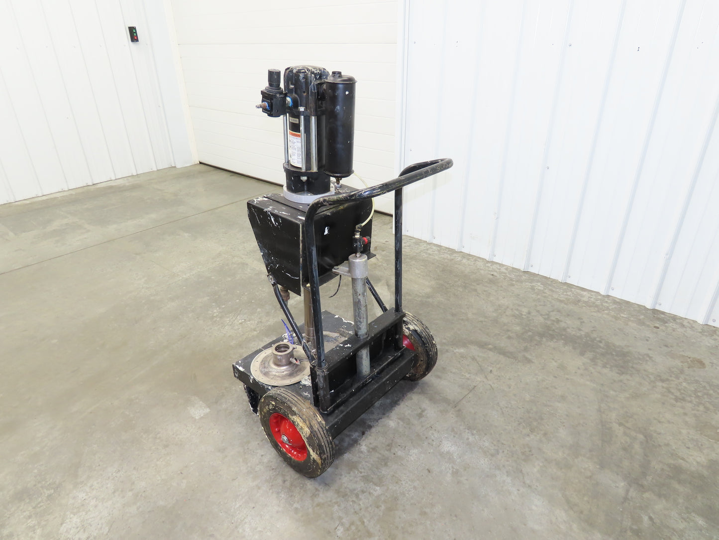 ARO 67120-P43 Pneumatic Extrusion Pump 6549 PSI 5 Gal Pail Lifter Unloader Cart