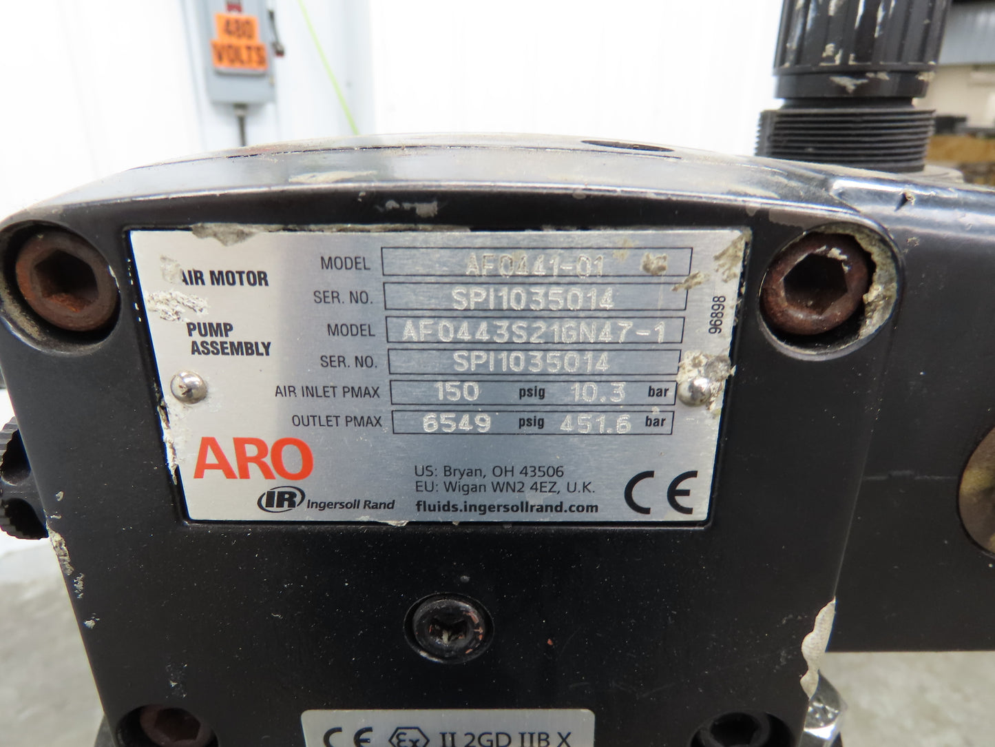 ARO AF0441-01 Pneumatic Extrusion Pump 6549 PSI 5 Gal Pail Lifter Unloader Cart