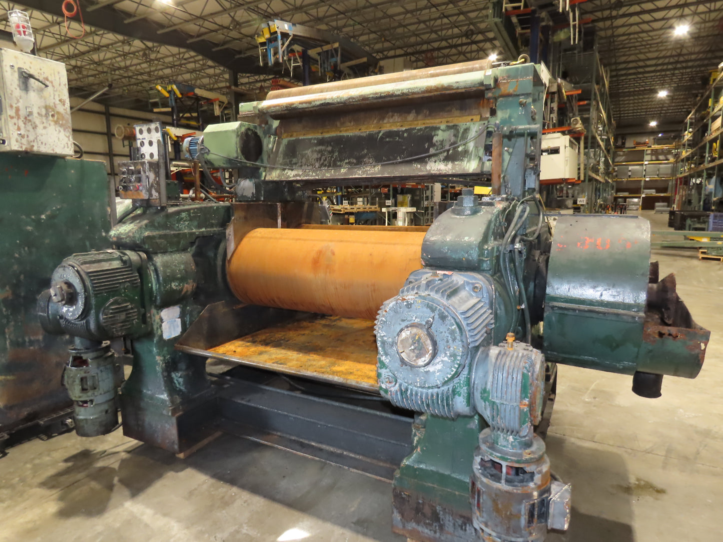 Eemco Rubber Mixing Roll Mill 22"x 60" Rollers 200Hp 3PH Control Panel