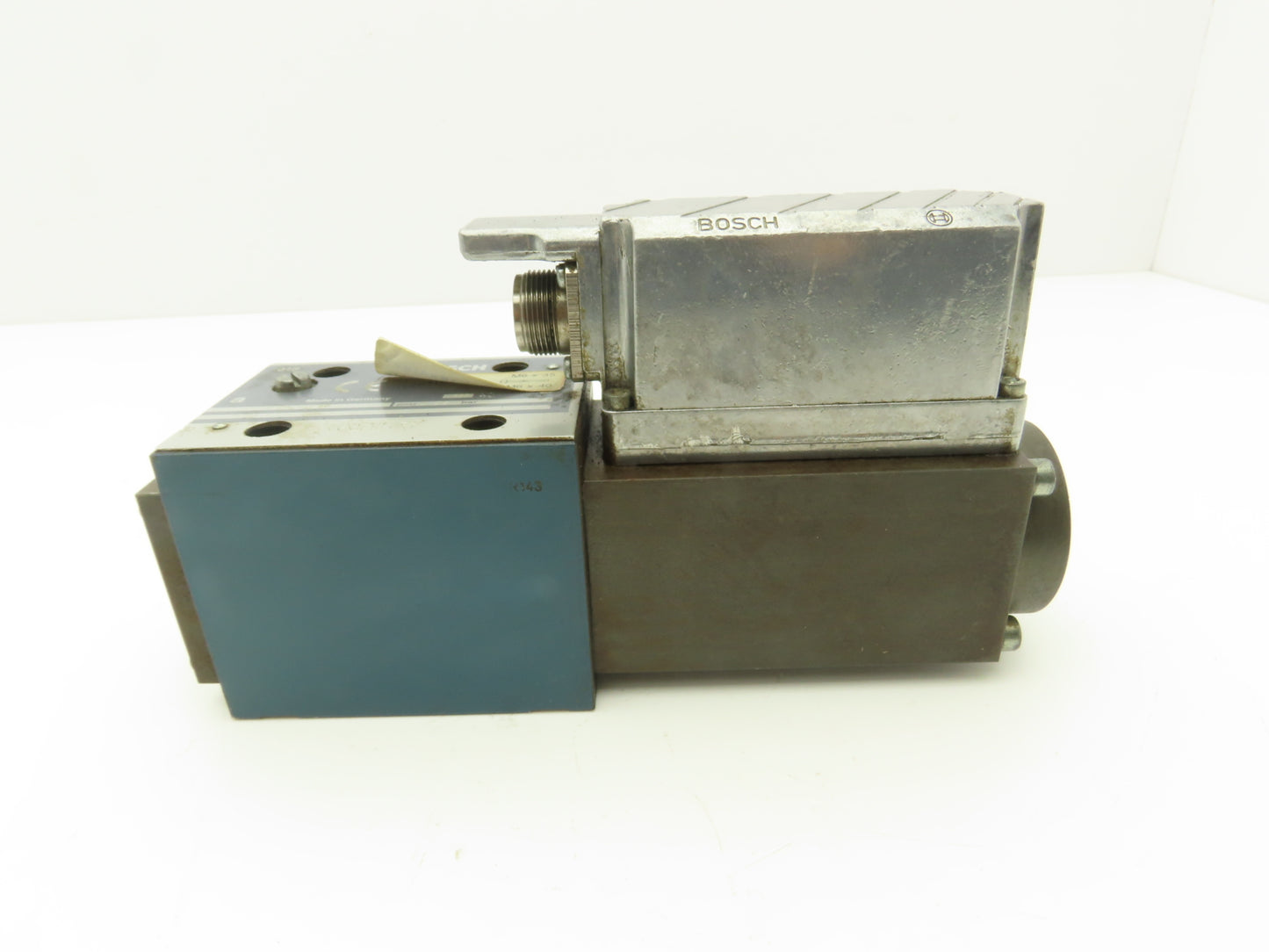 Rexroth 4WRPE 10 KB00L-20/G24K0/A1M-845 Proportional Directional Servo Valve