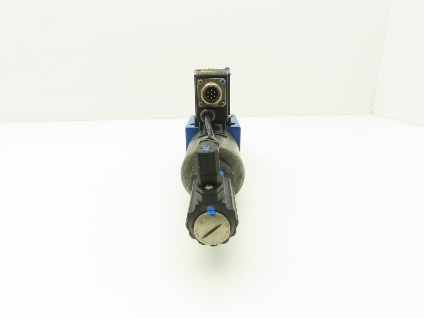 Rexroth 4WREE10W75-22/G24K31/A1V Proportional Directional Spool Valve 24VDC