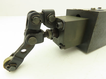 Vickers SDG20S4 012F 50 S553 Directional Control Solenoid Valve Spring Lever