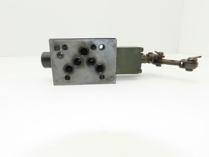 Vickers DG20S4 012F 50 S553 Directional Control Valve Spring Lever