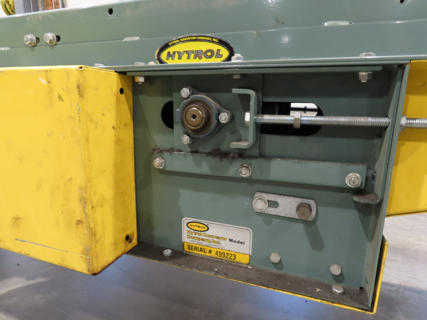 Hytrol 18"x 40' 10" Slider Bed Conveyor 15.5" Belt 2Hp 3PH Center Drive 50FPM