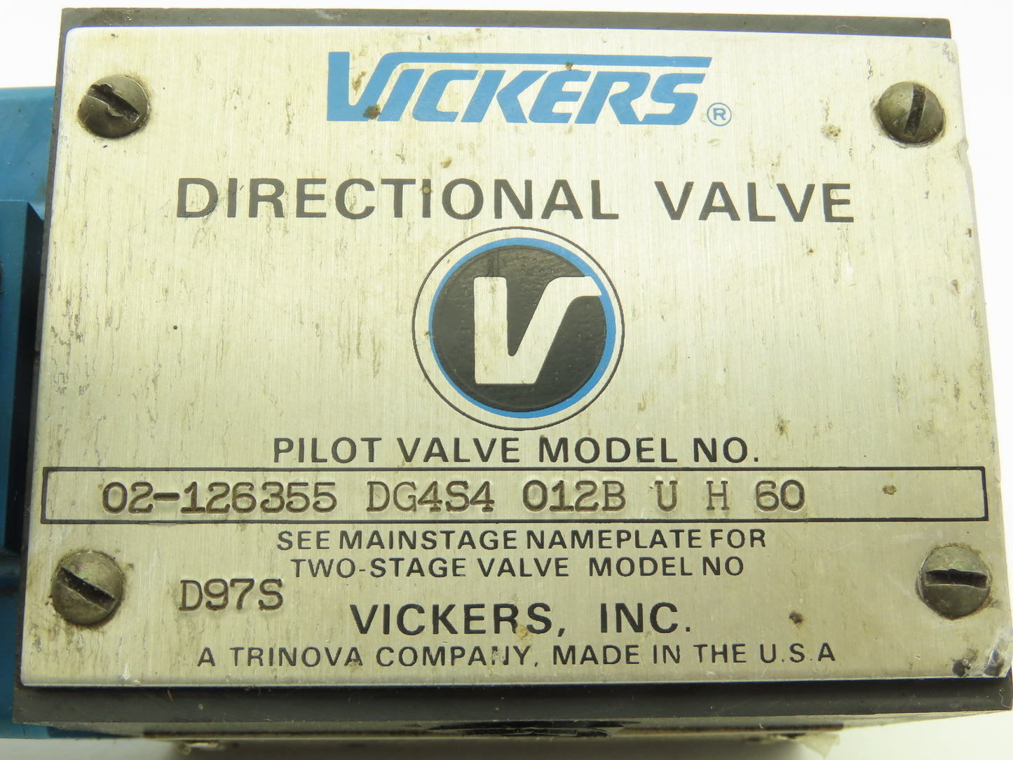 Vickers DG4S4 012B U H 60 Directional Control Solenoid Valve