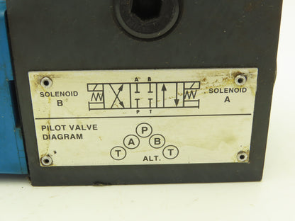Vickers DG4S4 012B U H 60 Directional Control Solenoid Valve