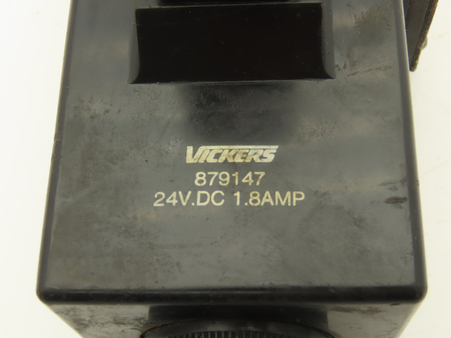 Vickers DG4S4 0133C U H 60 Directional Control Solenoid Valve