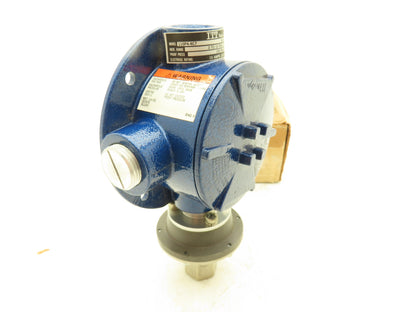 ITT Neo-Dyn 110P4-4C7 Pressure Switch Adjustable 3-15 PSIG 125/250VAC