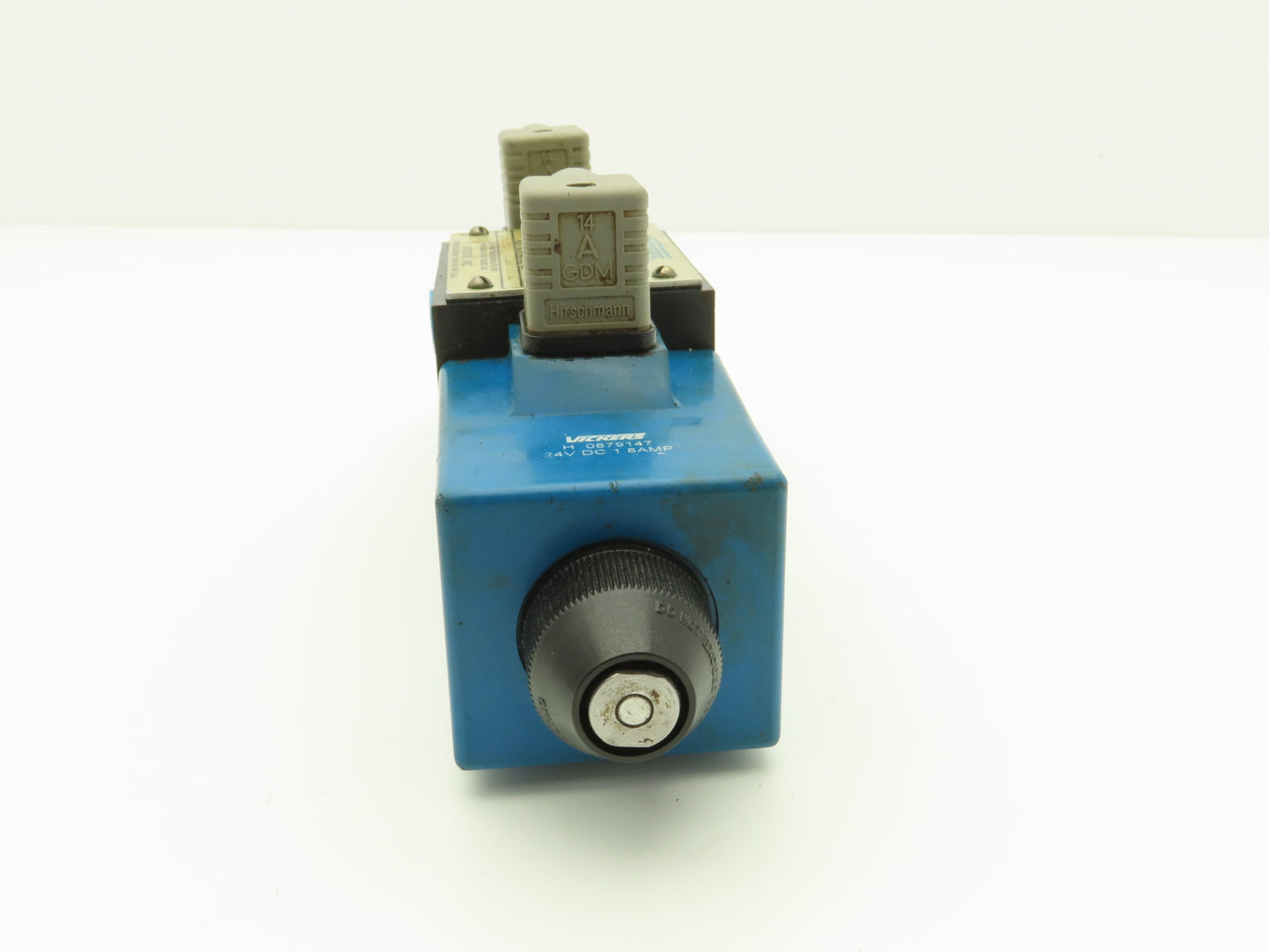 Vickers DG4S4 0133C U H 60 Directional Control Solenoid Valve