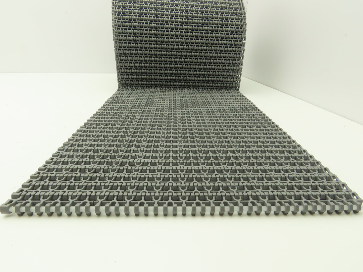 Midwest Rubber 1100 MatTop Flush Grid Friction Top Conveyor Belt 13"W x 16' 3"L