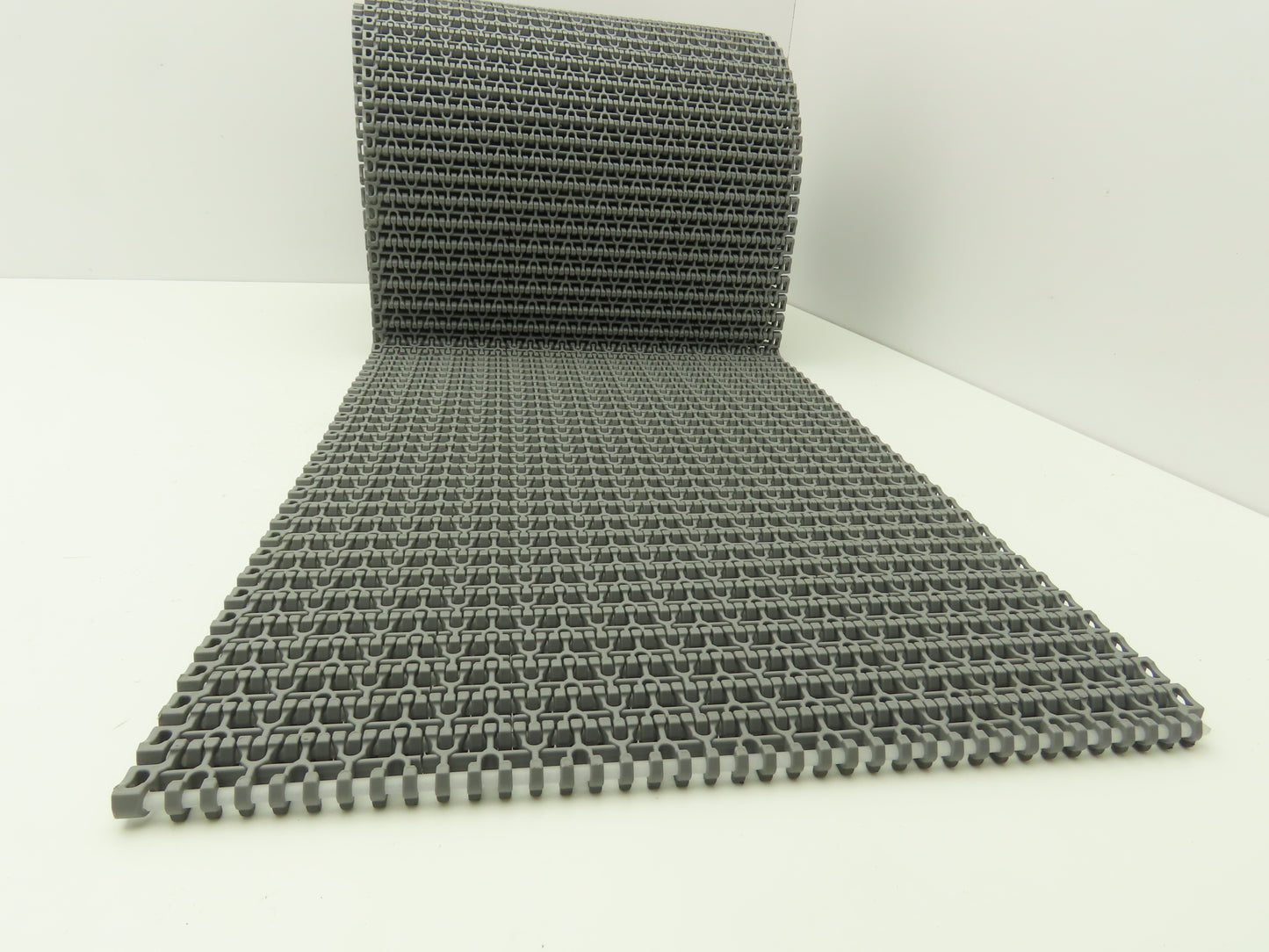 Midwest Rubber 1100 MatTop Flush Grid Friction Top Conveyor Belt 13"W x 16' 3"L