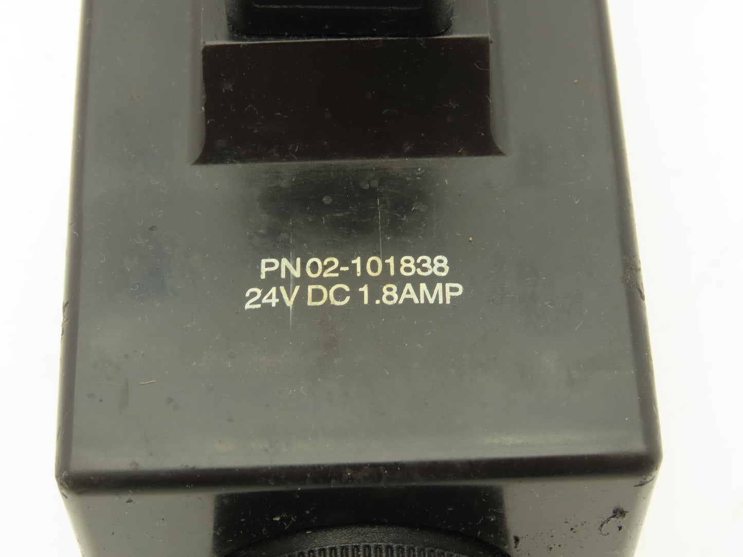 Vickers DG4S4 012B U H 60 S495 Directional Control Solenoid Valve 24VDC