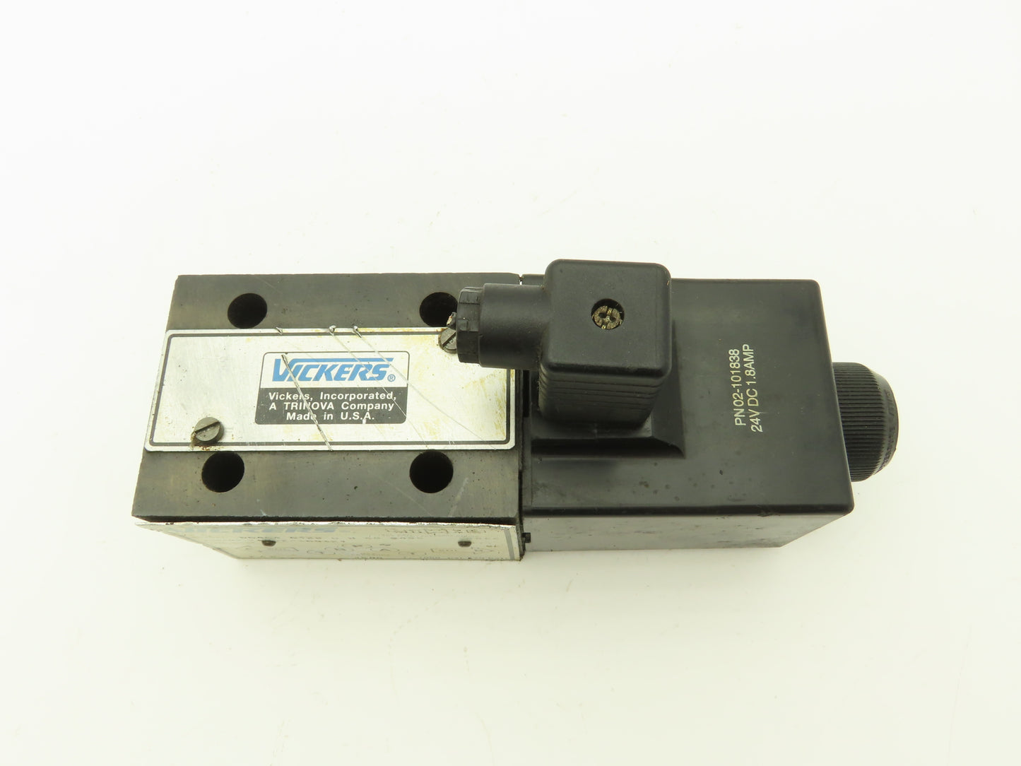 Vickers DG4S4 012B U H 60 S495 Directional Control Solenoid Valve 24VDC