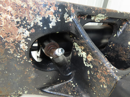 Hyster E60Z-33 Electric Forklift Rear Axle Dual Hydraulic Steering Assembly