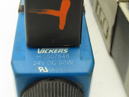 Vickers DG4V-3S-2C-M-U-H5-60 Hydraulic Directional Solenoid Valve 24VDC Lot of 3