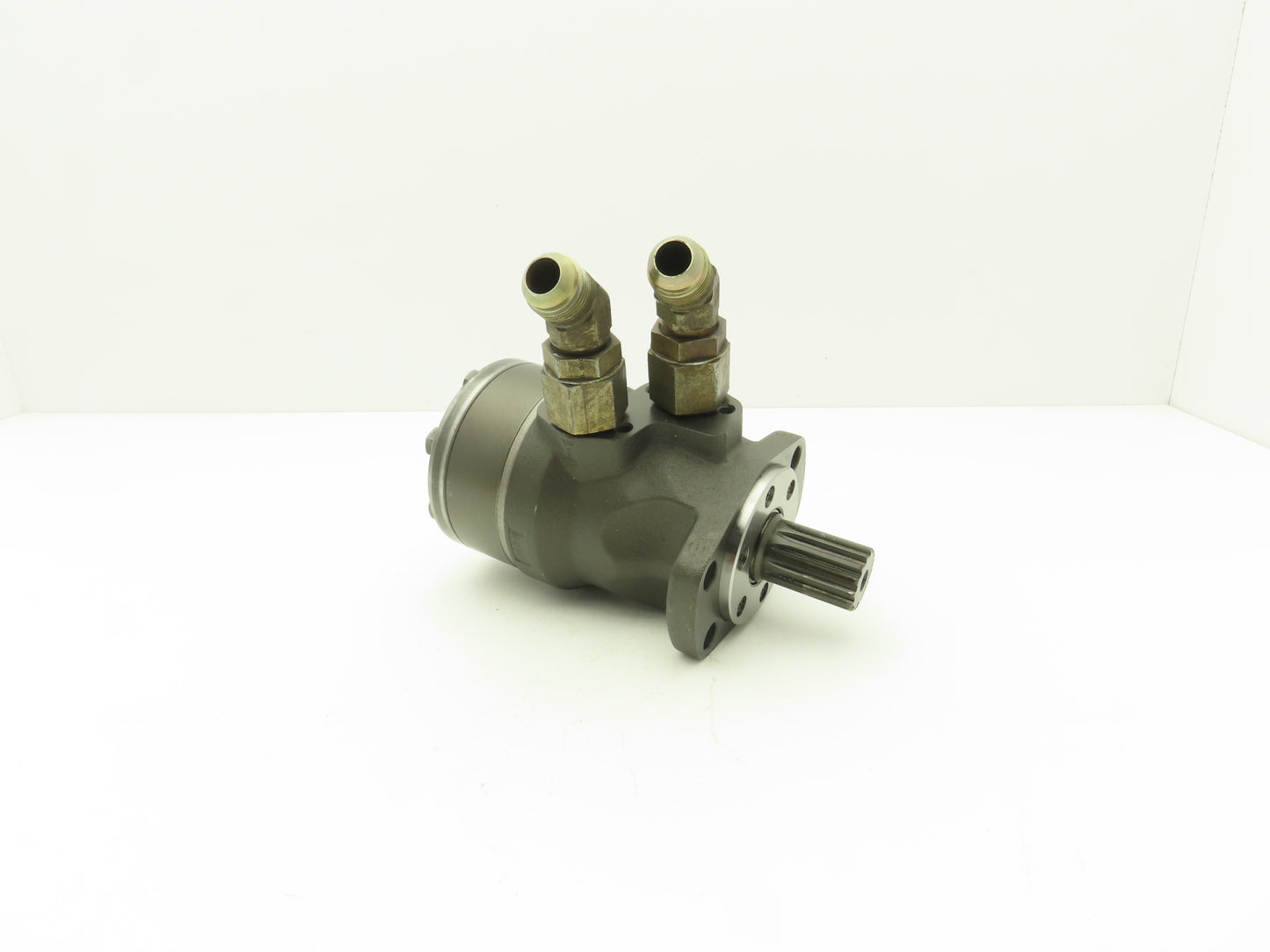 White 151H1053 OMH250 Hydraulic Motor 250cm³ 2900psi 4-Bolt Spline Shaft