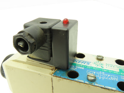 Vickers DG4V-3S-82C-VM-U-H5-60 Hydraulic Directional Solenoid Valve 24VDC