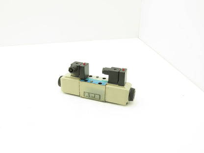 Vickers DG4V-3S-82C-VM-U-H5-60 Hydraulic Directional Solenoid Valve 24VDC