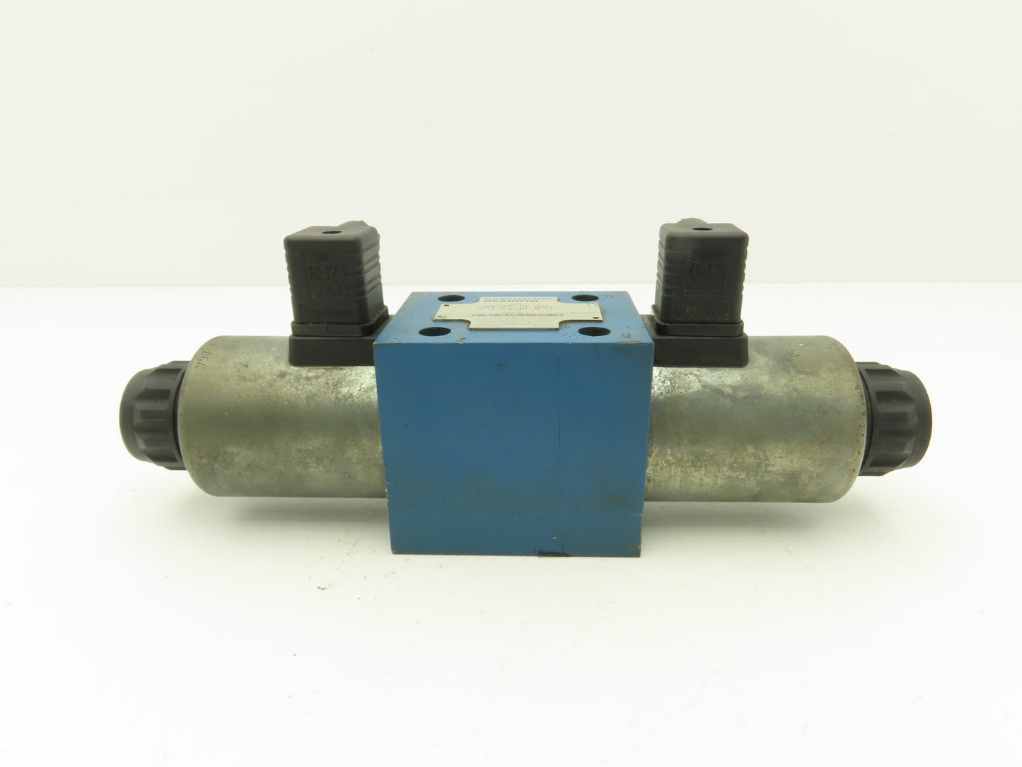 Rexroth 4WE10U31/CG24N9K4 Hydraulic Solenoid Directional Control Valve 24VDC