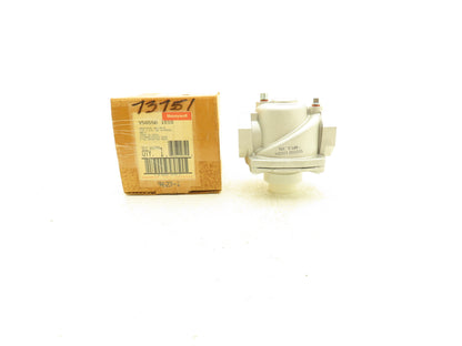 Honeywell V5055B Safety Shutoff Gas Valve 1-1/4"NPT NC Industrial