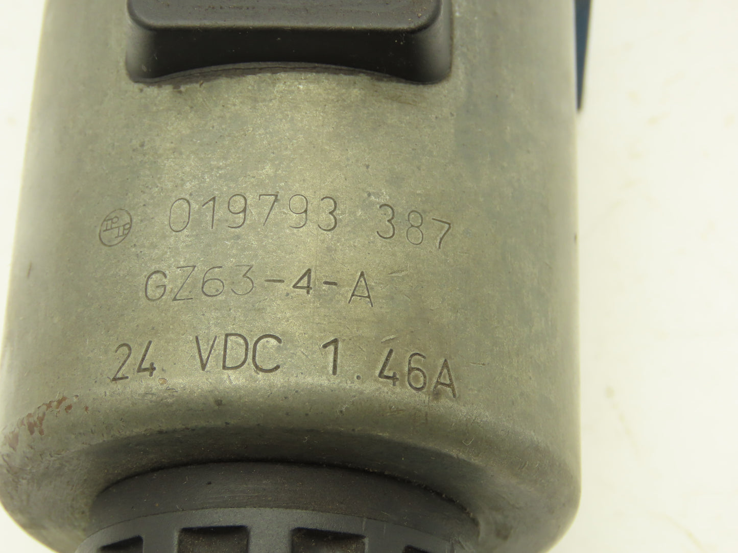 Rexroth 4WF10FA31/CG24N9K4 Hydraulic Solenoid Directional Control Valve 24VDC