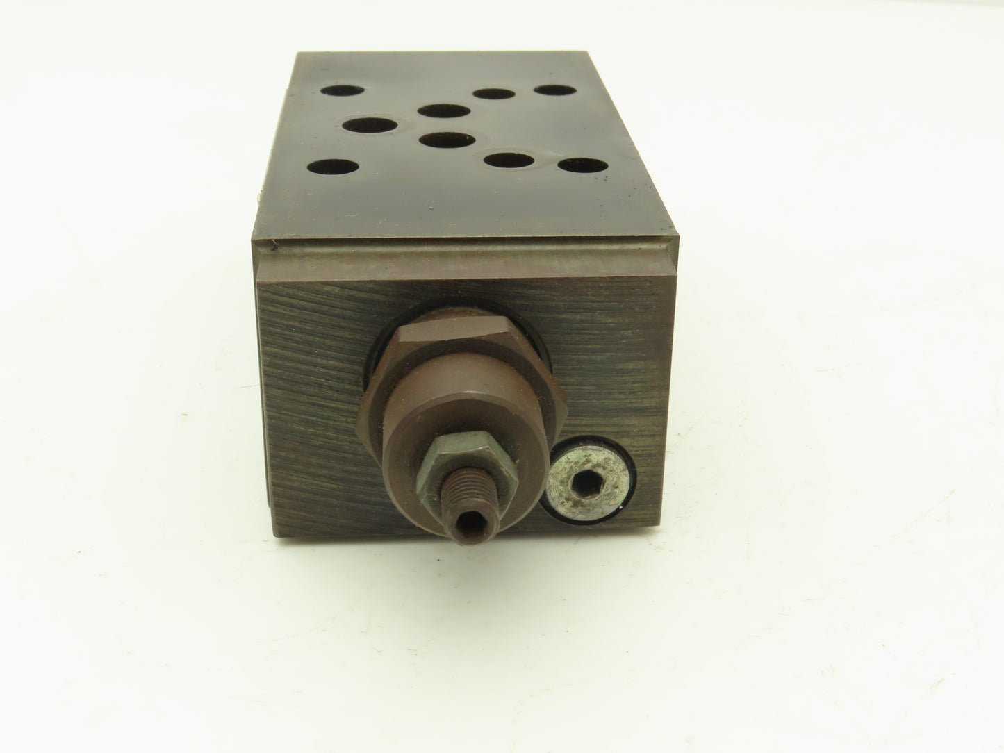 Vickers DGMC-5-AT-FW-S-30 SystemStak Hydraulic Pressure Relief Valve 4570 PSI