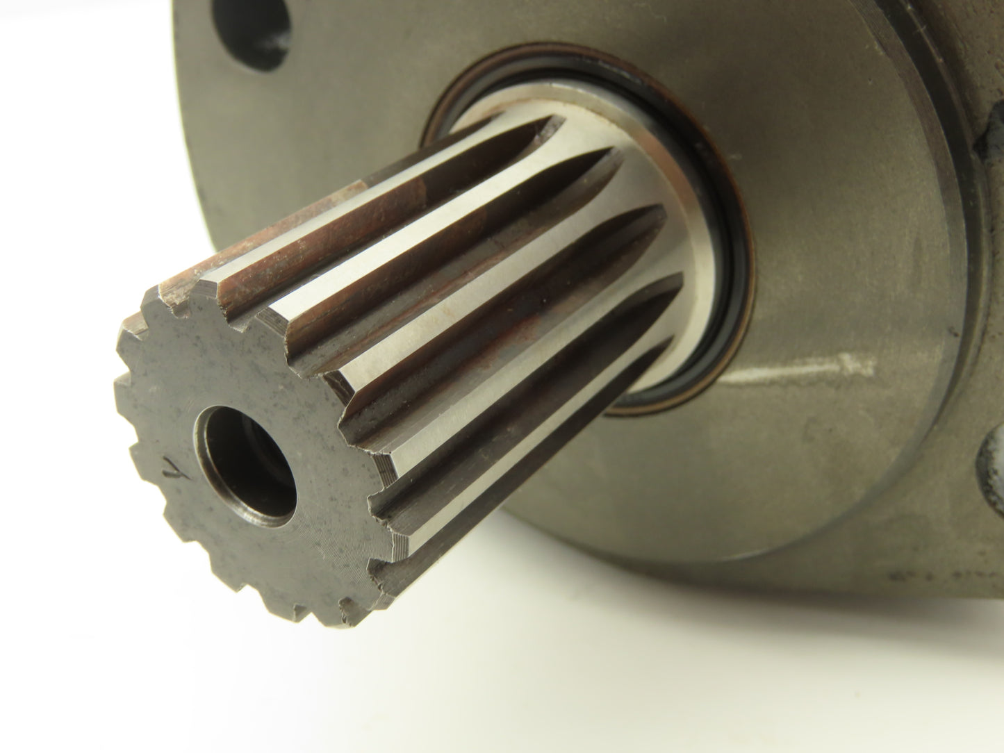 M+S MLHSYF250GJ4-04PS/D Hydraulic Motor 250cm³  4-Bolt Flange Spline Shaft